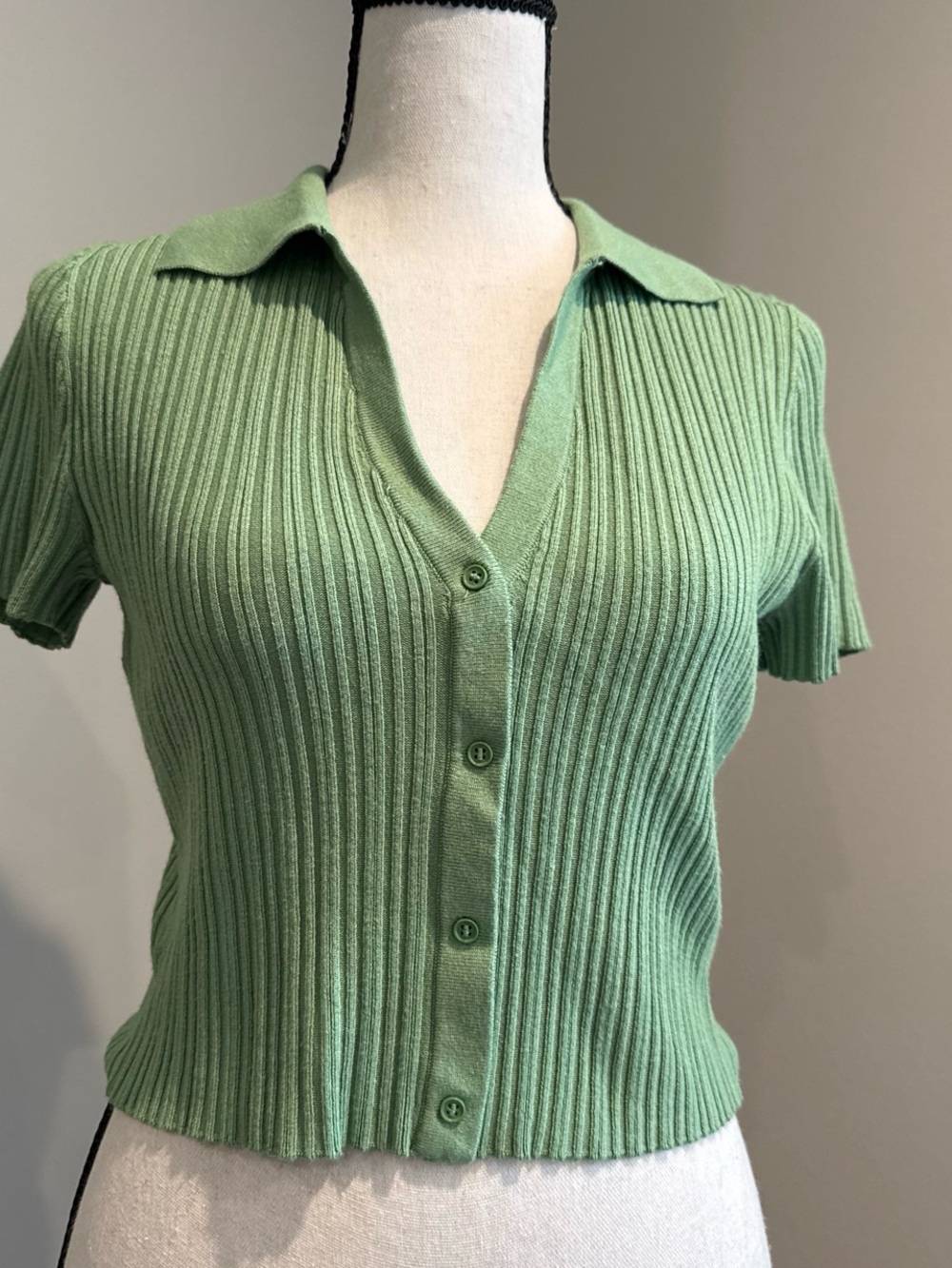 H&M Light Green Ribbed Short Sleeve Button-Down Polo Cardigan